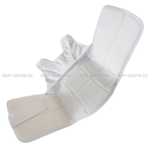 Защита груди и корпуса WKF Arawaza (XS,S,M,L) женская