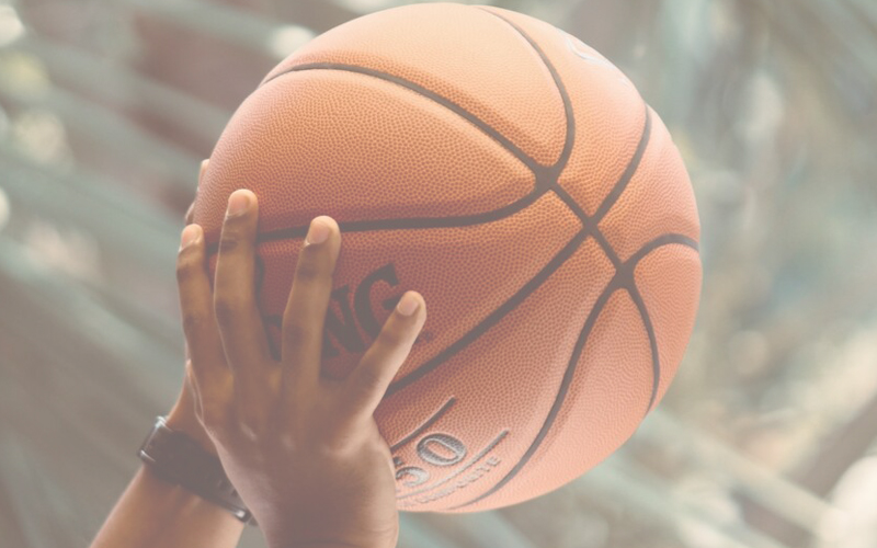 Баскетбольные мячи